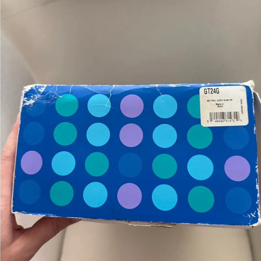 American Girl Doll with Red Jacket and Blue Jeans Truly me retired #24 - Picture 3 of 16